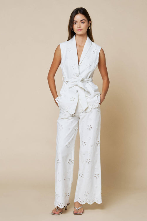 Floral Embroidery Pants Off white
