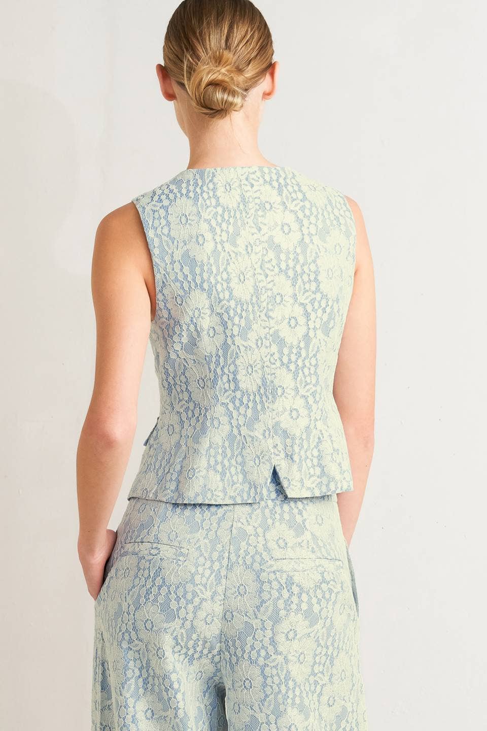 Lace Vest Light Blue