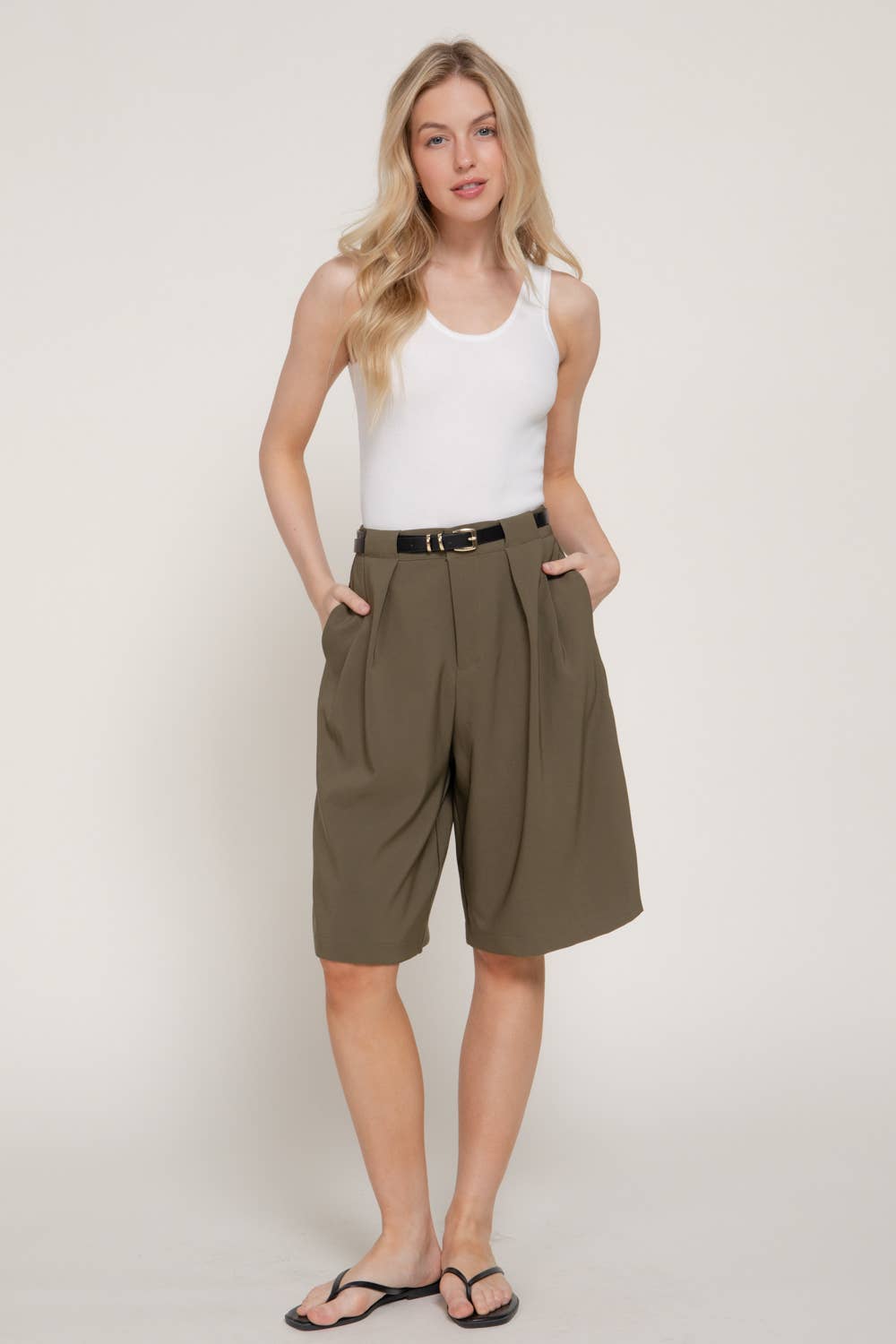 Riviera Belted Bermuda Short Olive