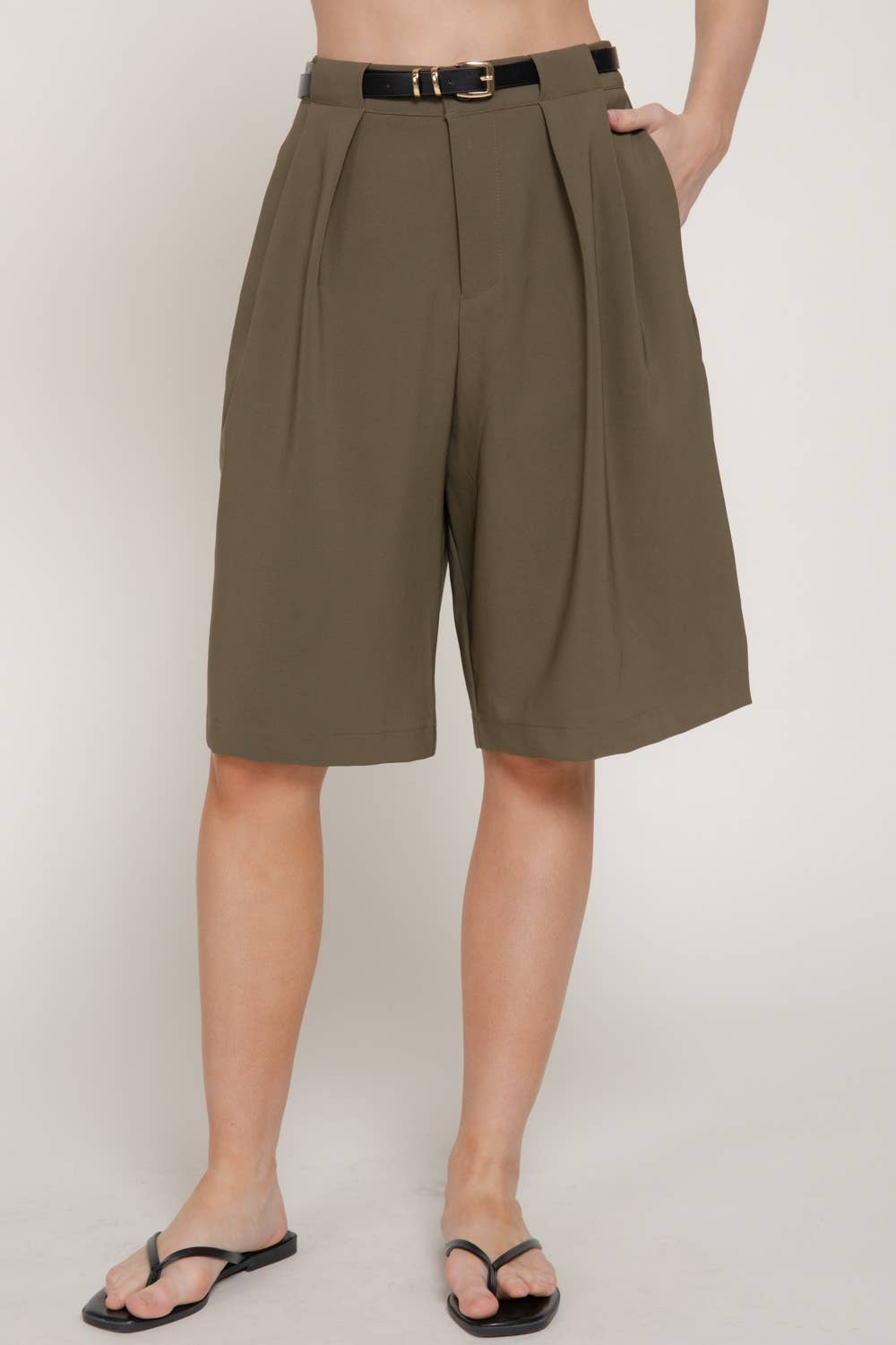 Belted Bermuda Short Olive