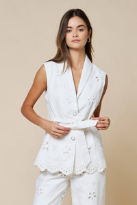 Floral Embroidered Vest Off White