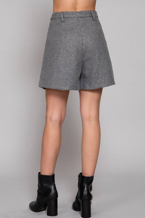 Pleated Shorts Gray